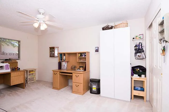 419 Makin Ave — Photo 11