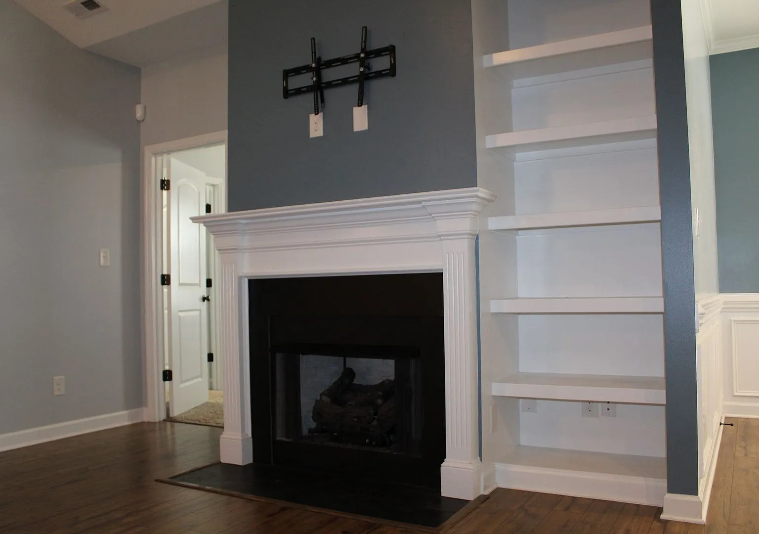 415 Graces Farm — Photo 4