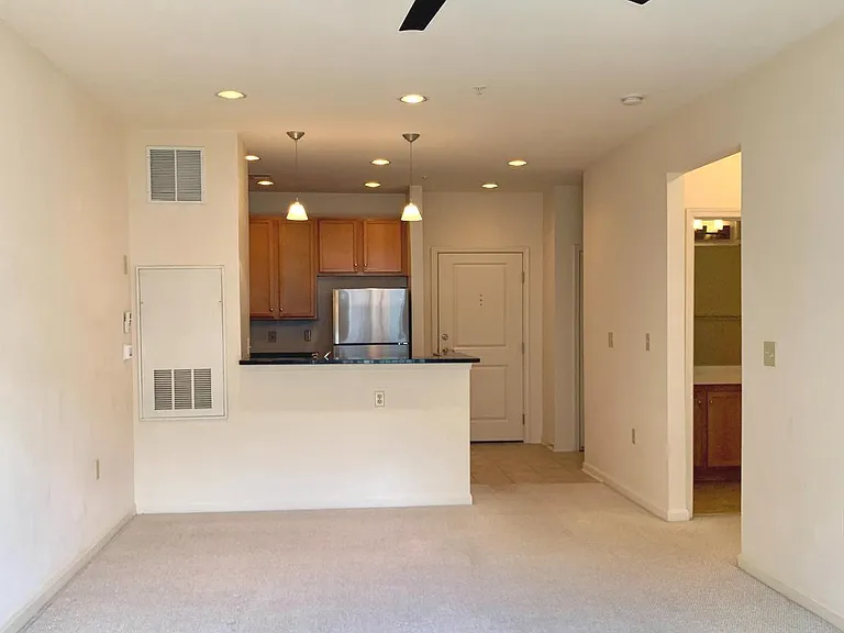 2655 Prosperity Ave #318 — Photo 13