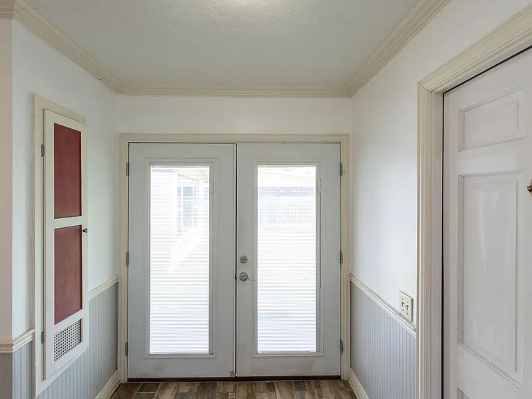1803 Midwestern Pkwy — Photo 25
