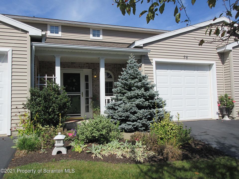 1st image of 76 Parkland Dr