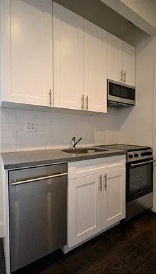 Rented by Bold New York | media 11