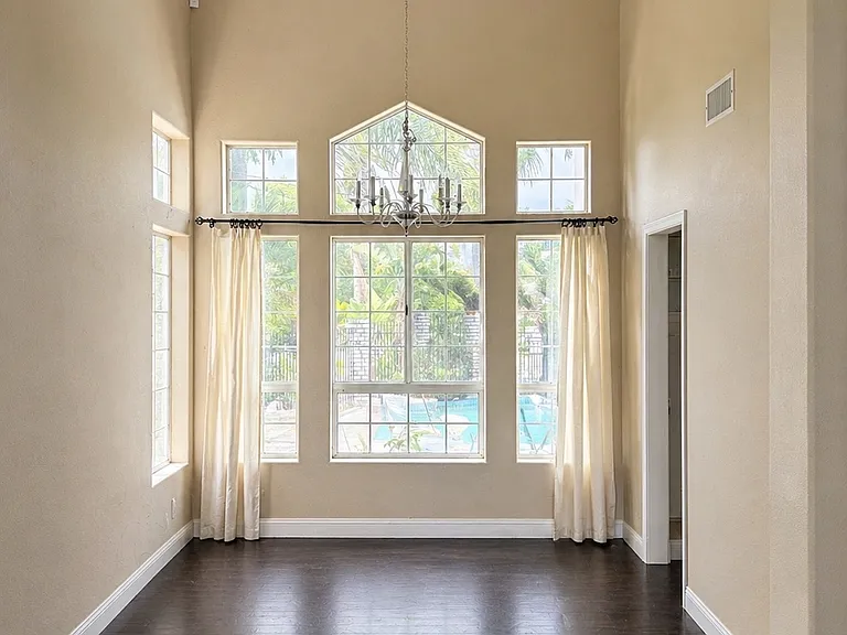 1287 Calle Sonia — Photo 4