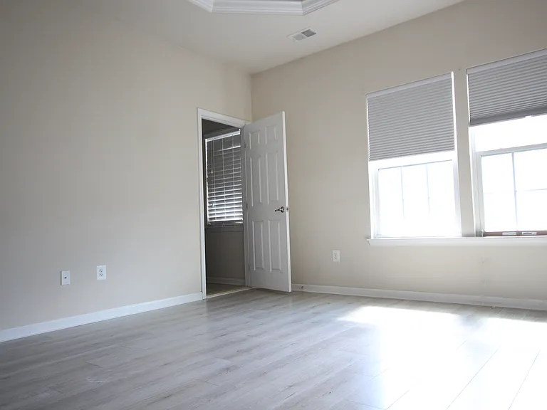 780 Cherry Bark Ln — Photo 6