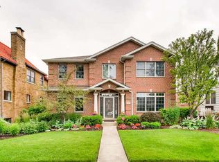 1340 S Crescent Ave, Park Ridge, IL 60068