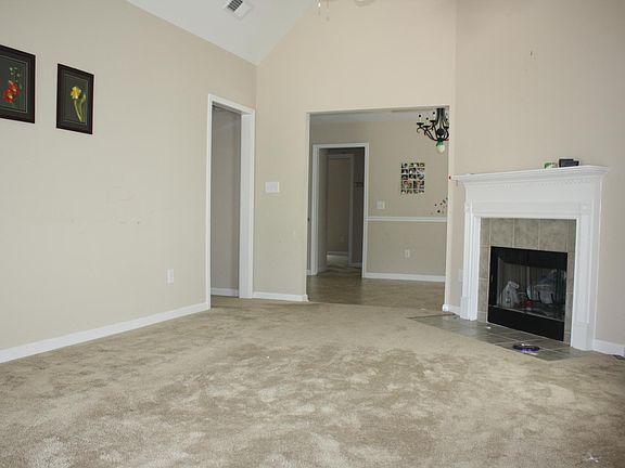 3rd image of 359 Forest Lakes Dr