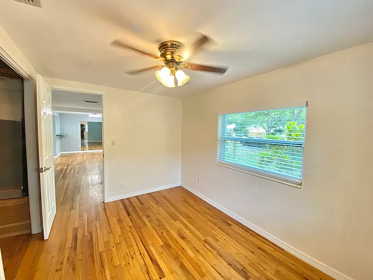 5341 43rd Ave N — Photo 26