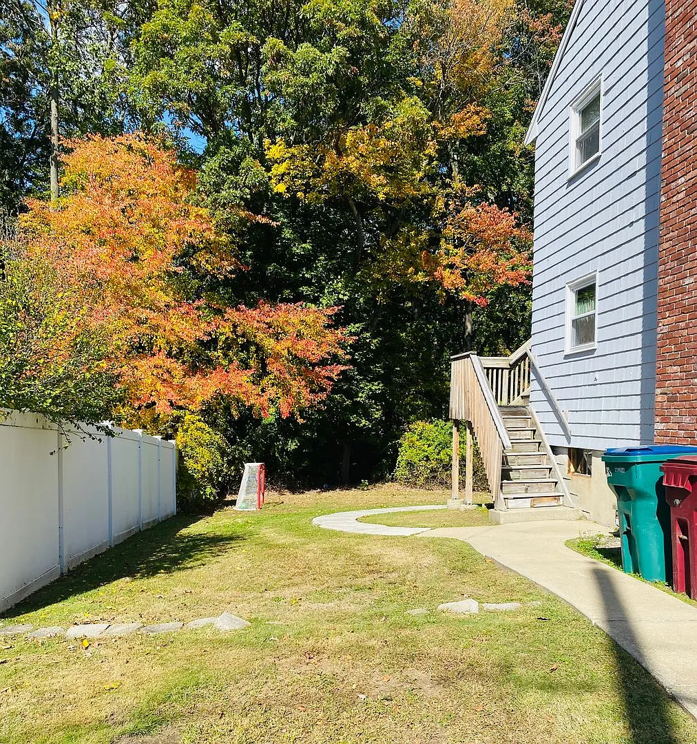 60 Hollis Street — Photo 2