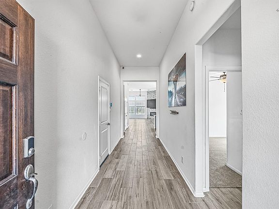 5th image of 5819 Northern Rose Ln