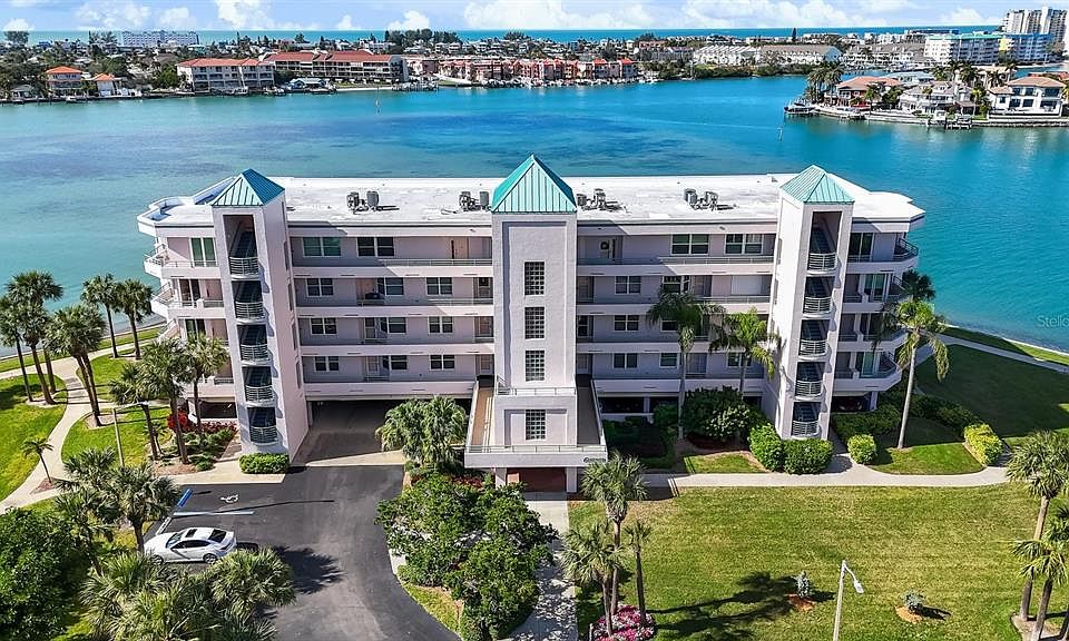Condo Coral Pointe At Harbourside with Water Views 8040 Sailboat
