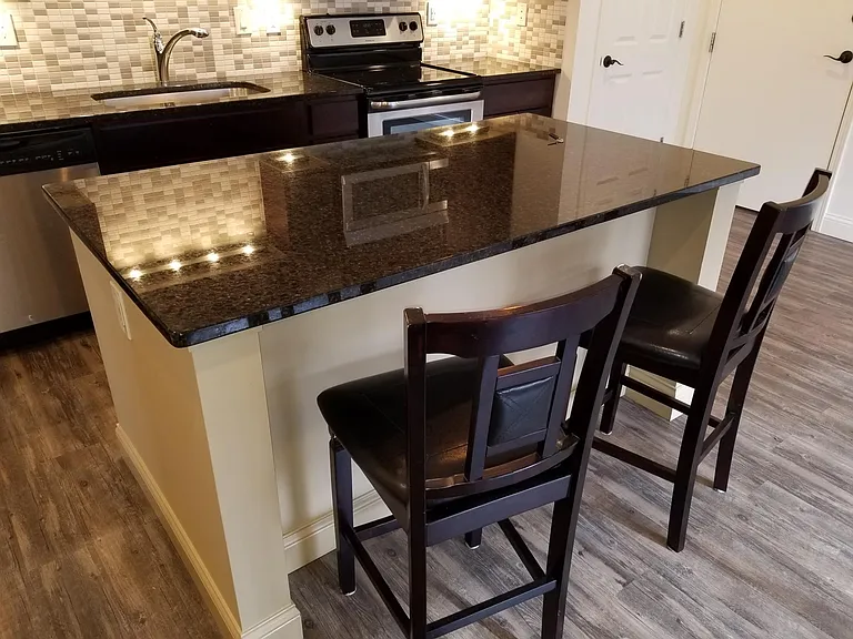 1975 Wilson Ave #8 — Photo 10