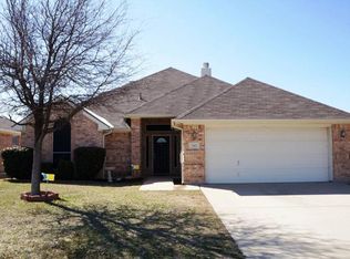 345 Rock Meadow Dr, Crowley, TX 76036