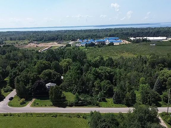 3rd image of 00 Quarterline Road