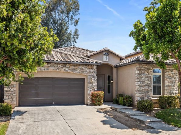 5534 N La Ventana Ave, Fresno, CA 93723