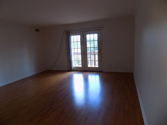 3rd image of 1905 Tall Oaks Dr Unit 3602