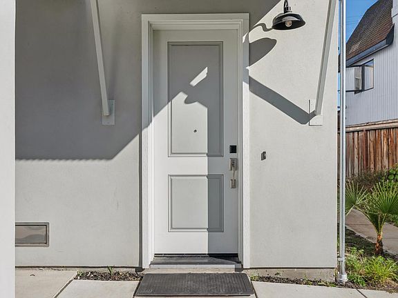 3rd image of 1708 Milton Road