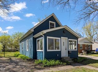 1812 E Meyers Ave, Hazel Park, MI 48030