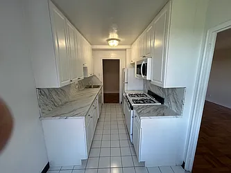 196-31 73rd Avenue, #1