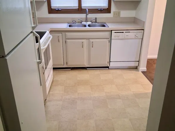 5436 Cresthaven Ln, Toledo, OH