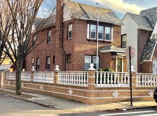 8546 67th Ave, Rego Park, NY 11374