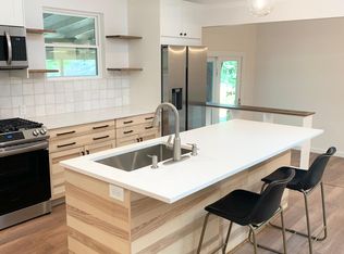 7202 Albert Rd #A, Austin, TX 78745