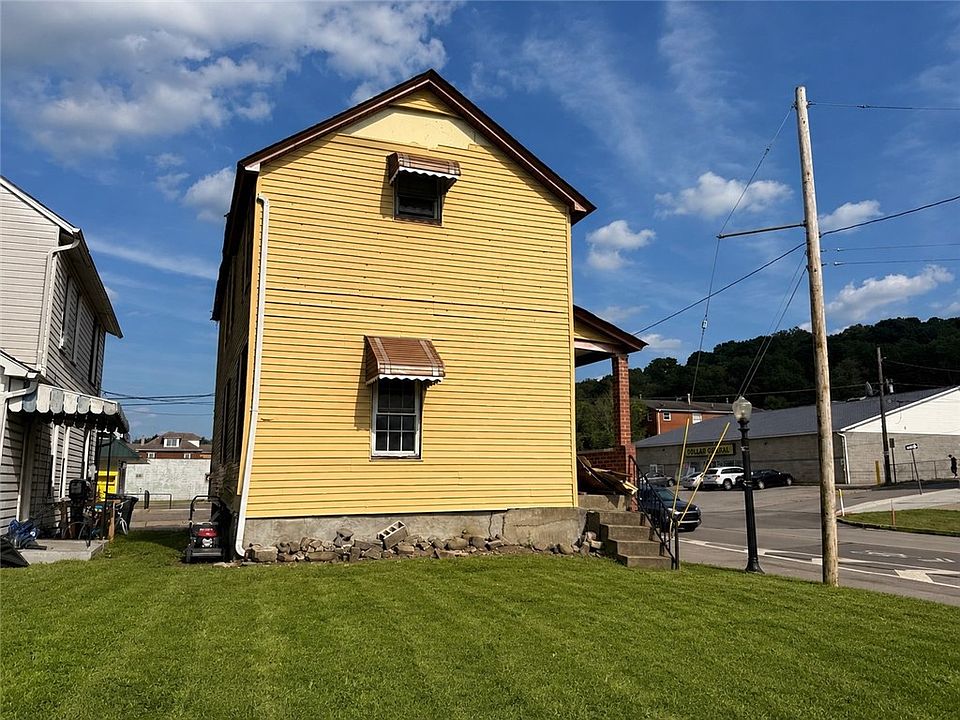 2nd image of 230 13th St