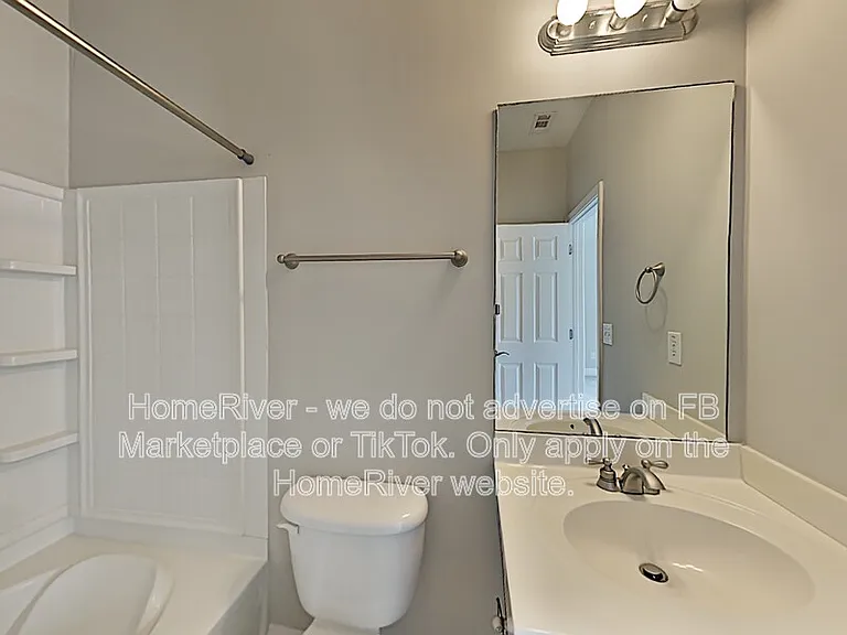 305 Williamson St SE — Photo 18