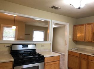 4228 Surrey St, Fort Worth, TX 76133