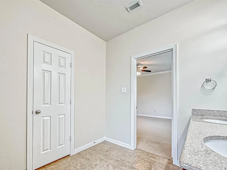 5526 Hazel Berry Way — Photo 27