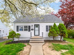 55 Walter Ave, Norwalk, CT 06851