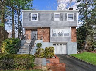 991 Palmer Ave, Mamaroneck, NY 10543