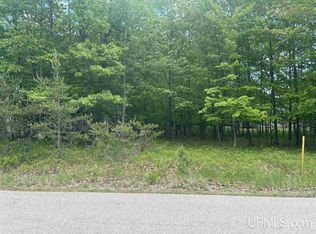 25th St, Gladstone, MI 49837