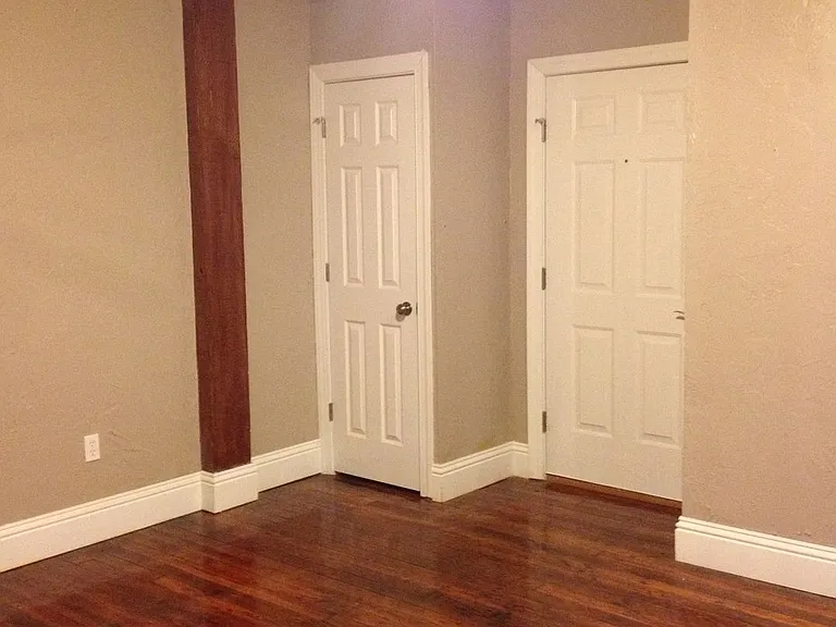 Monroe Street Suites — Photo 8