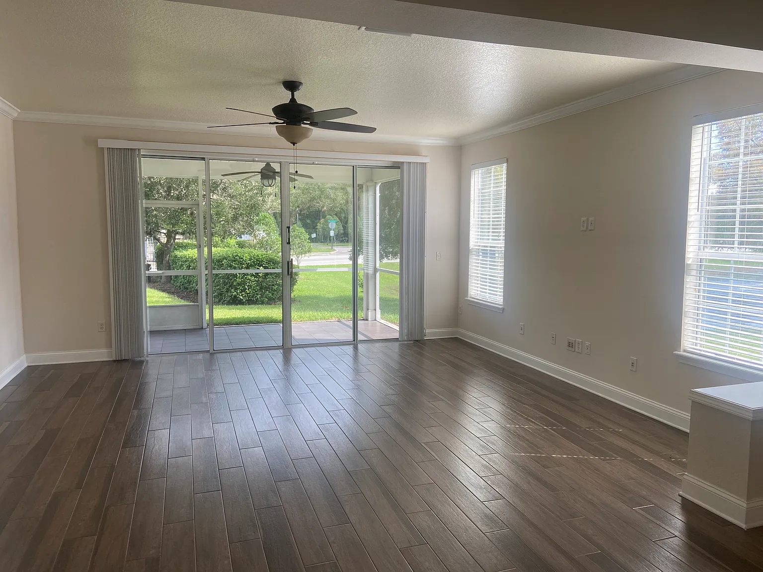 4115 Crownwood Dr — Photo 3