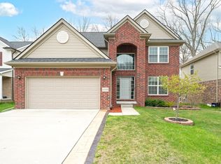 43358 Wilderness Dr, Canton, MI 48188