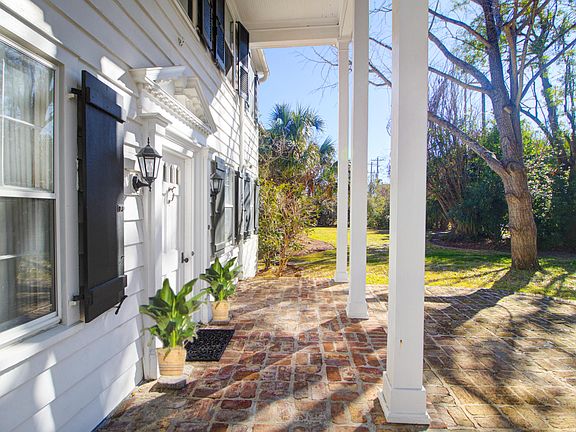 5th image of 3 Shaftsbury Ln