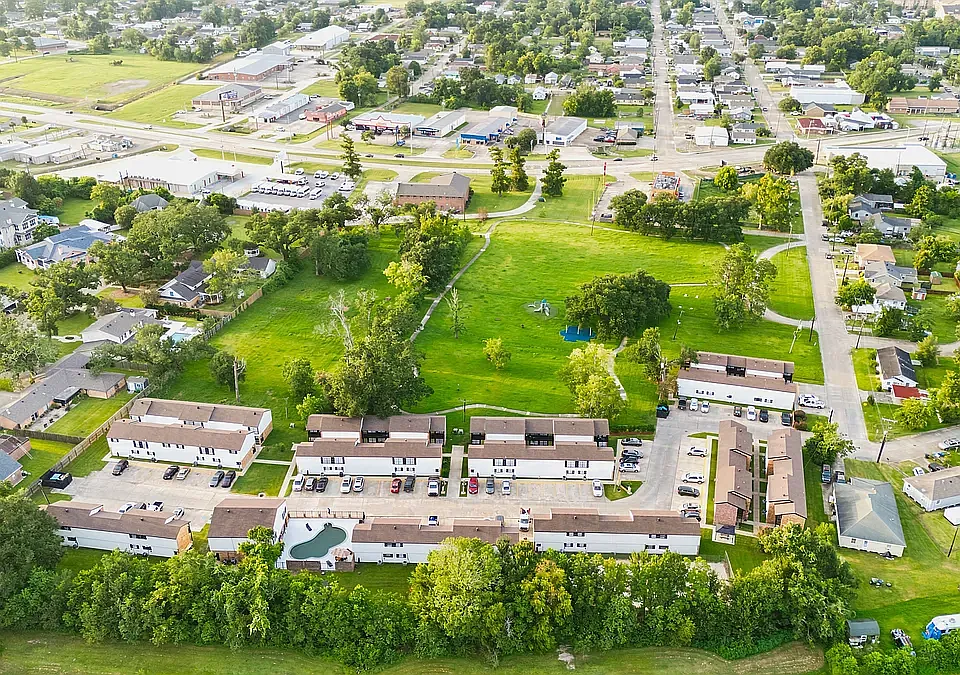 Crestwood Apartments