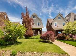409 S Winebiddle St, Pittsburgh, PA 15224