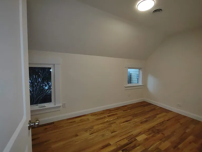 394 Union Ave #3 — Photo 10