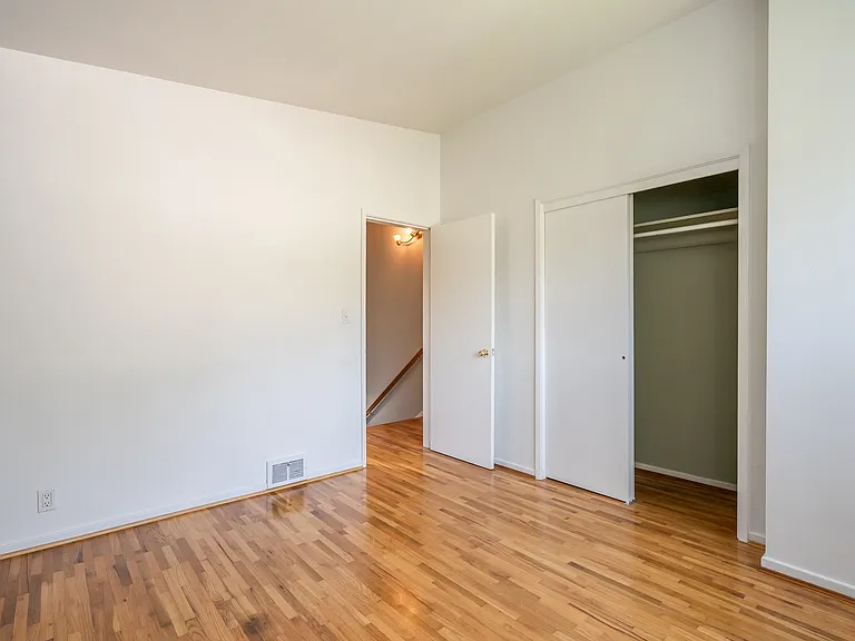 5885 Main St — Photo 13