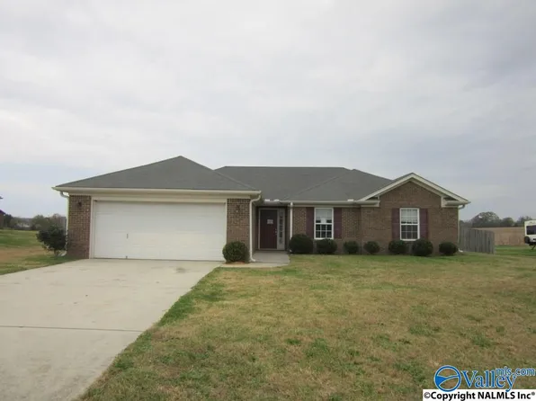 180 Oakcrest Rd, Huntsville, AL 35811