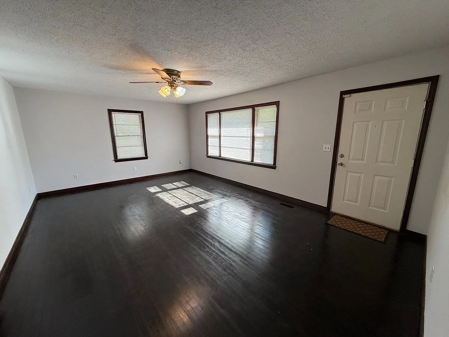 Guntersville, AL Home for Rent! — Photo 2