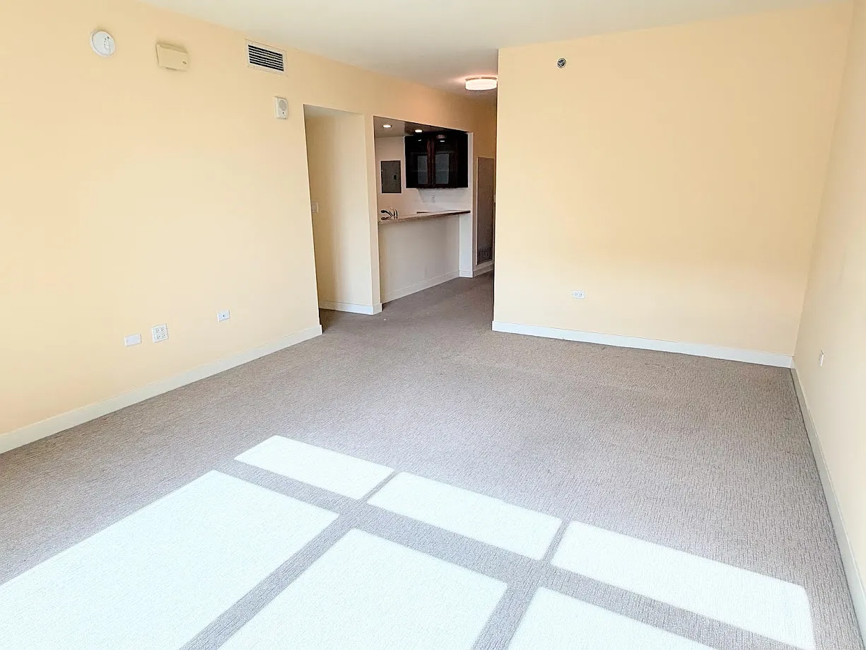 2 bed, 987 sqft, $3,395 — Photo 3