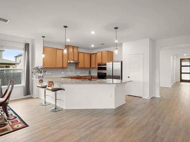 7404 Lowery Xing — Photo 11