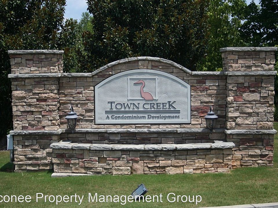 1st image of 3324 Town Creek Cir