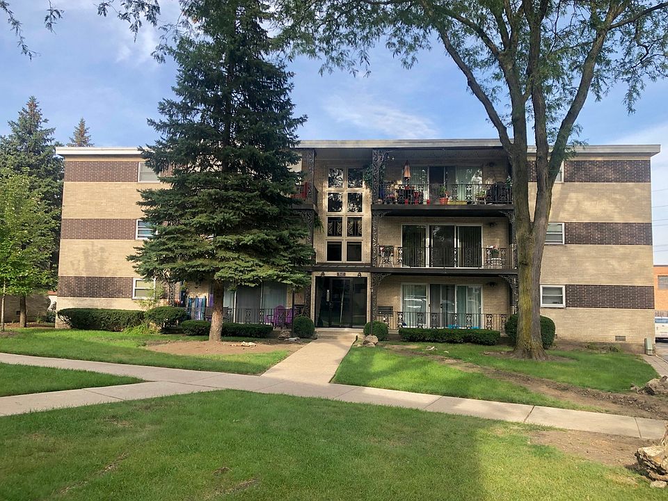 1st image of 917 8th Ave APT 7