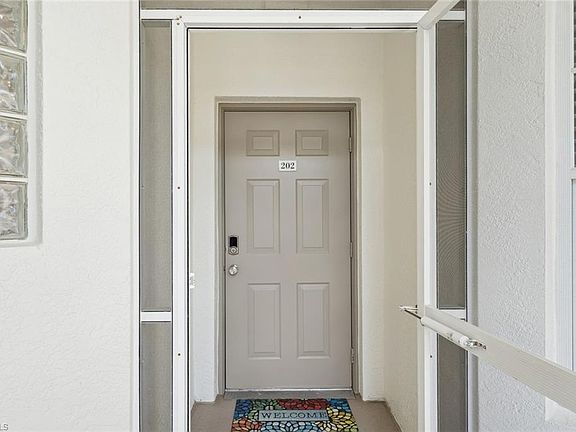 5th image of 8239 Parkstone PL #4-202