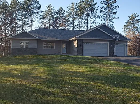 2428 Frosty Pines Ln, Kronenwetter, WI 54455