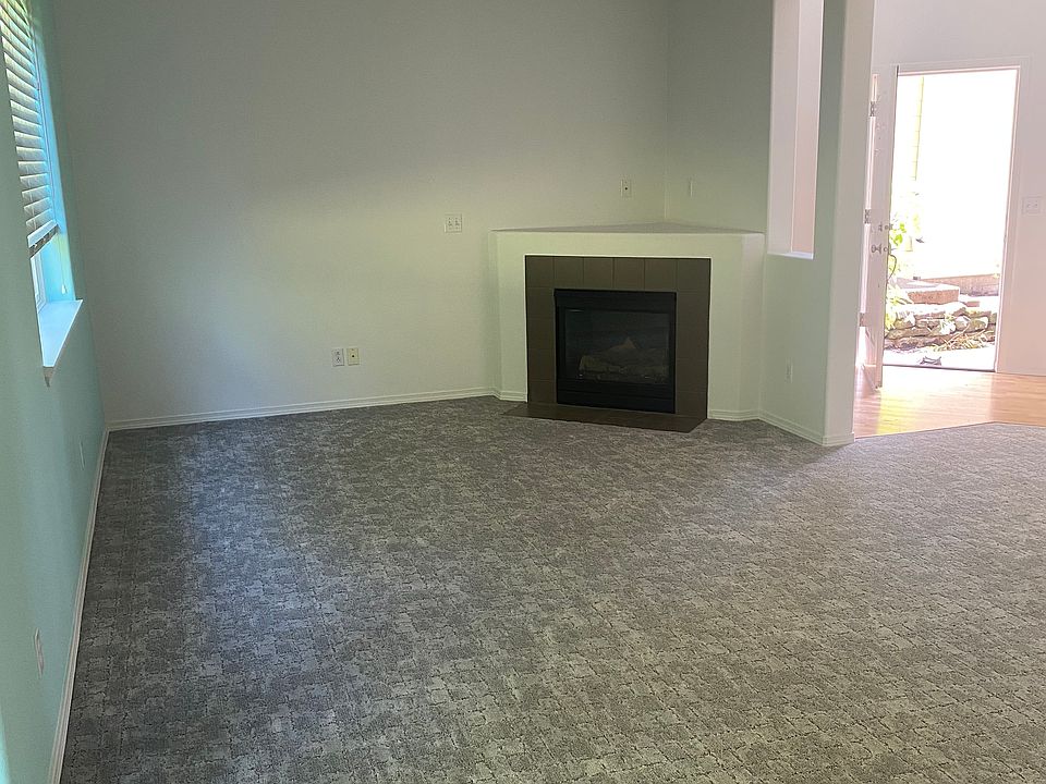 1st image of 12595 SW Night Heron Ln Unit 103