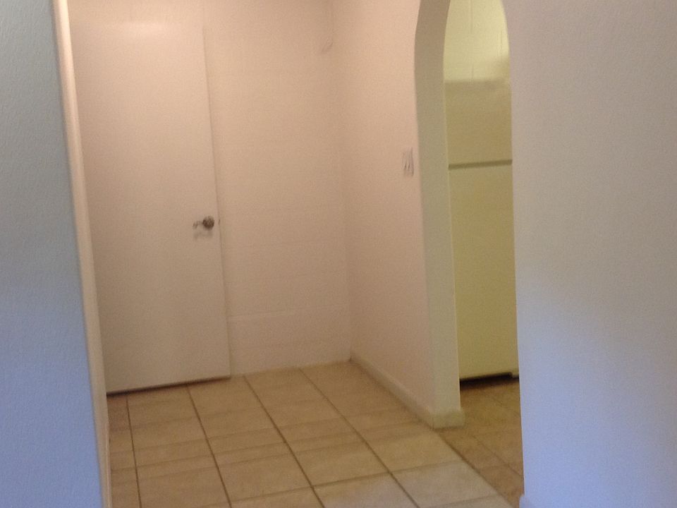 1st image of 7998 Mahan Dr